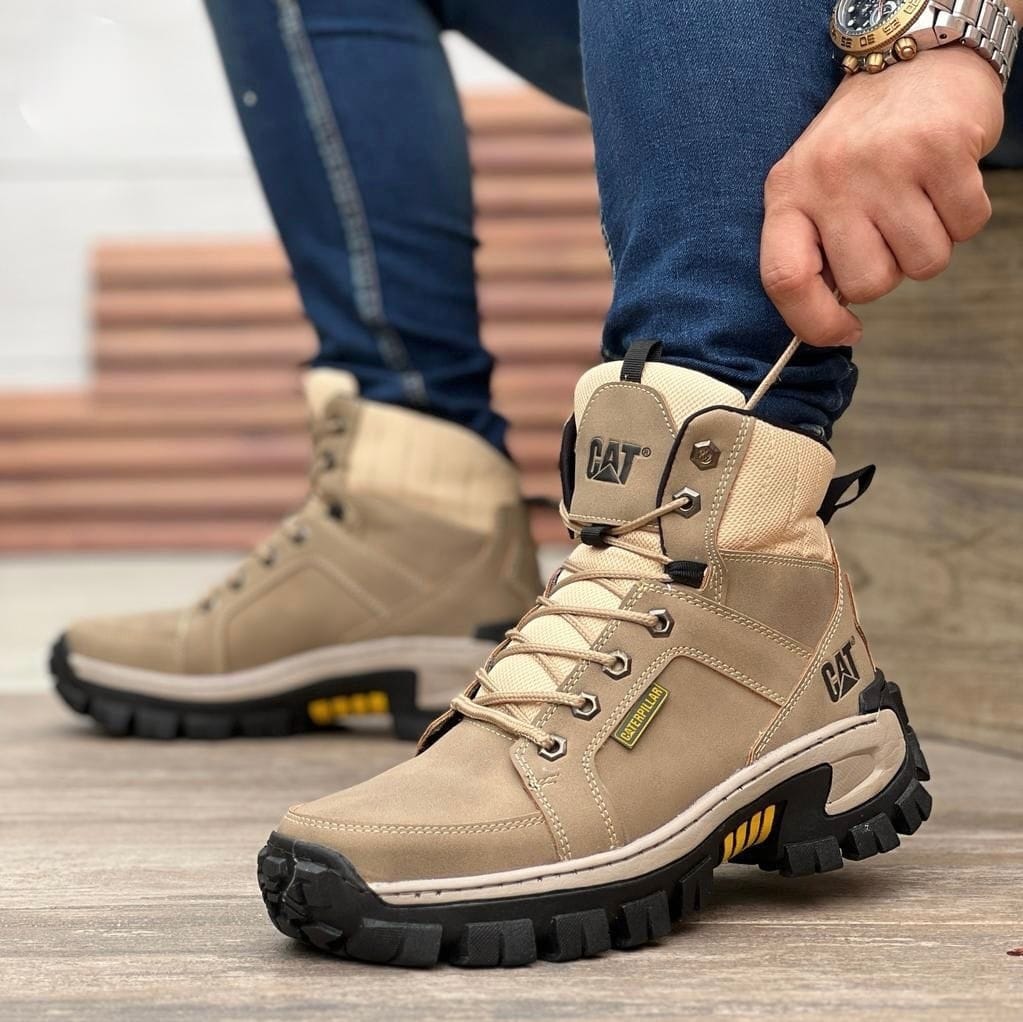 Bota Cat Aventure
