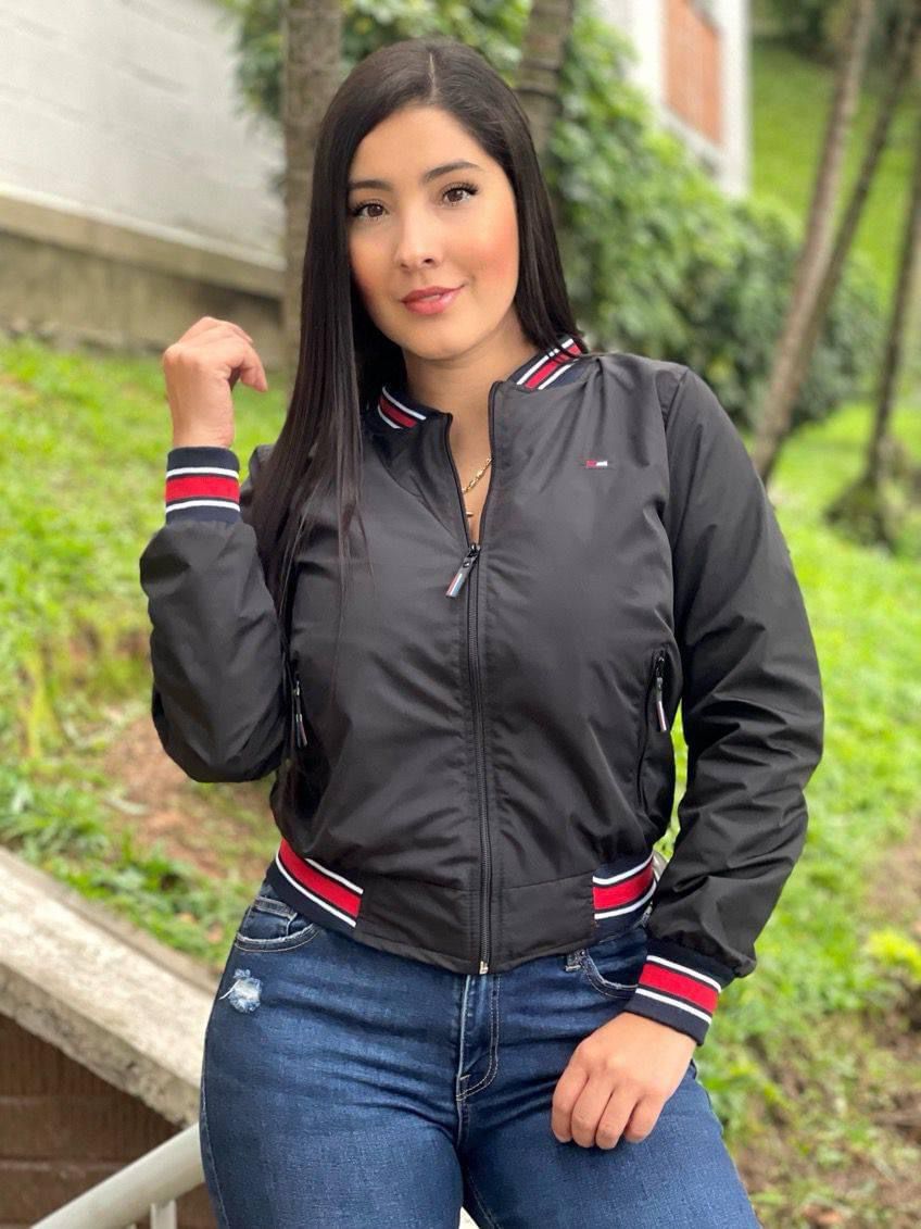 Chaqueta Tommy | chaqueta impermeable para mujer colores: S, M, L